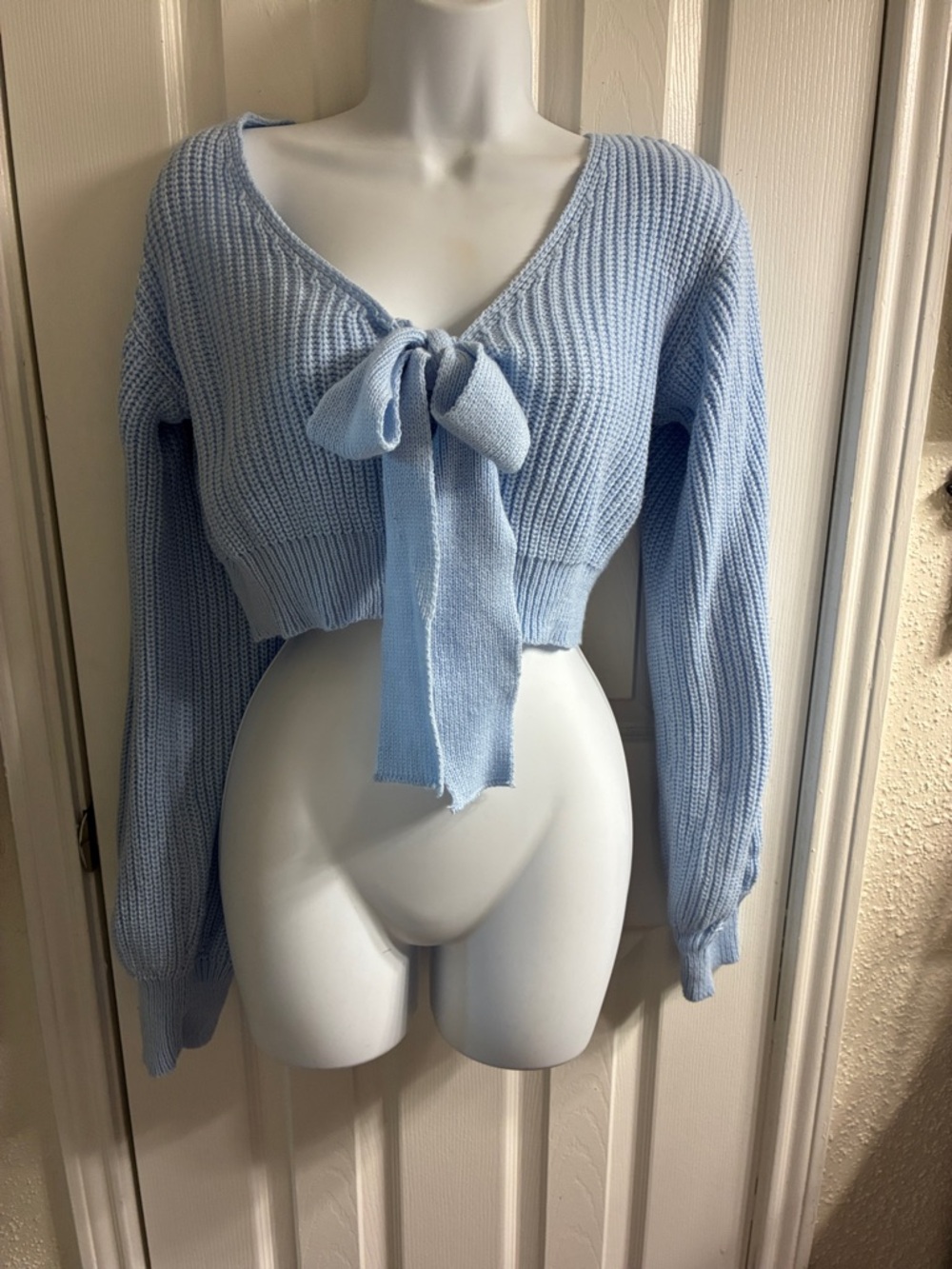 SHEIN Light Blue Cropped Tie-Front V-Neck Sweater